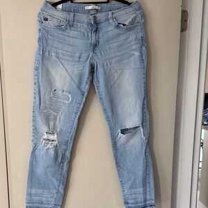 KanCan Light Blue Distressed Ankle Jeans
